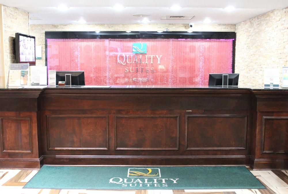 Quality Suites Nyc Gateway Норт-Берген Экстерьер фото